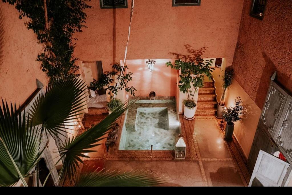 Exclusive And Stylish 4-Bedroom Riad With Plunge Pool Марракеш Экстерьер фото